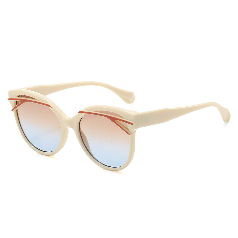 Chic Cat-Eye Sunglasses Stornfield