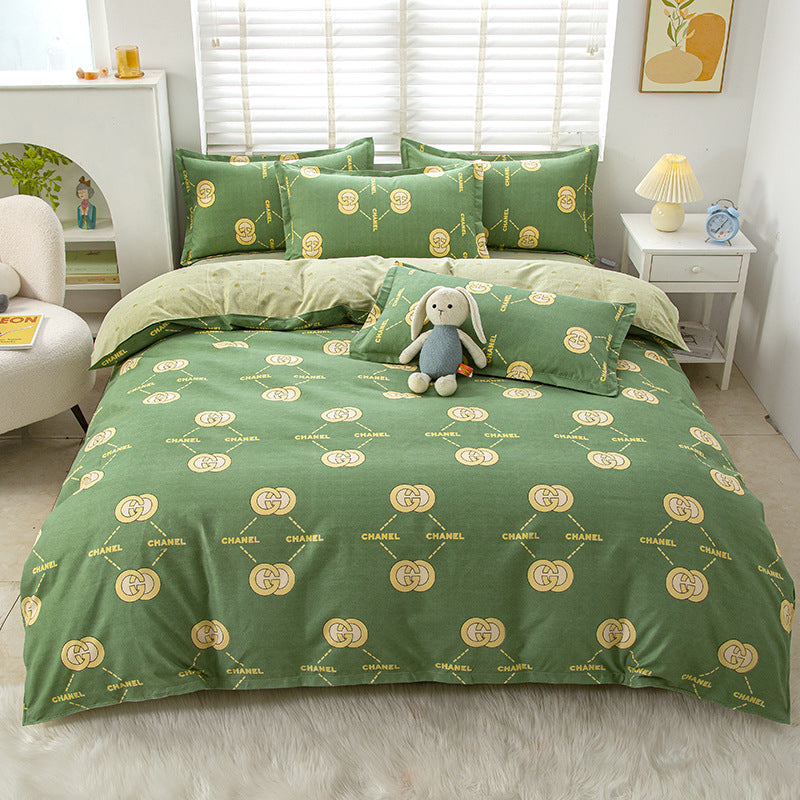 Cute Bear Themed Comforter Set