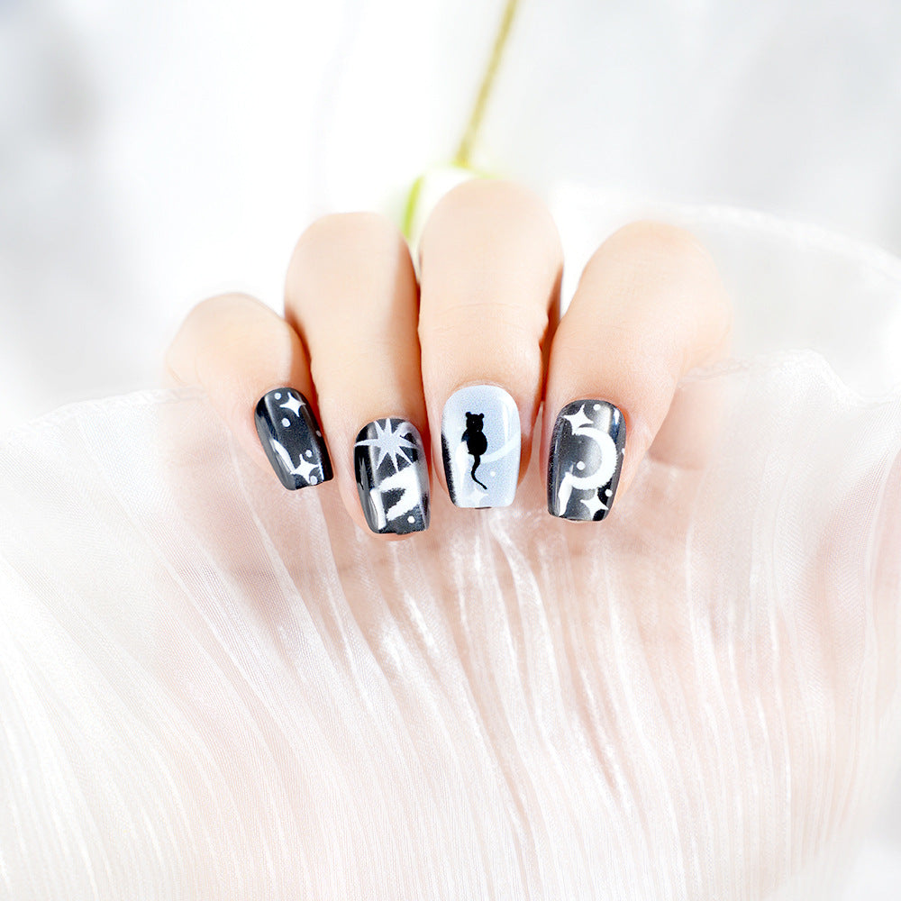 Artistic Themed Press-On Nail Set Stornfield