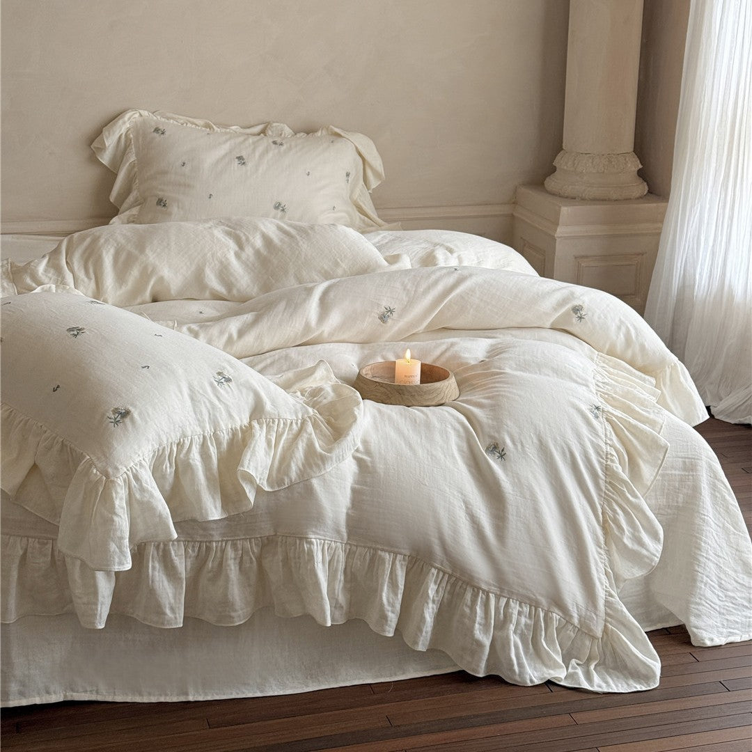 Ruffled Embroidered Linen-Blend Duvet Cover Set with Scalloped Ruffle Hem