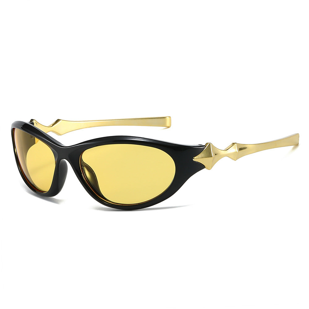 Fashion-Forward Vintage-Inspired Cat-Eye Sunglasses Stornfield