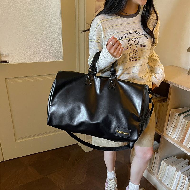Durable Waterproof Duffle Bag Stornfield