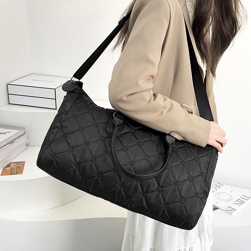 Elegant Quilted Travel Tote Bag Stornfield