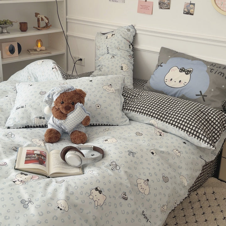 Cute Panda-Themed Bedspread Set