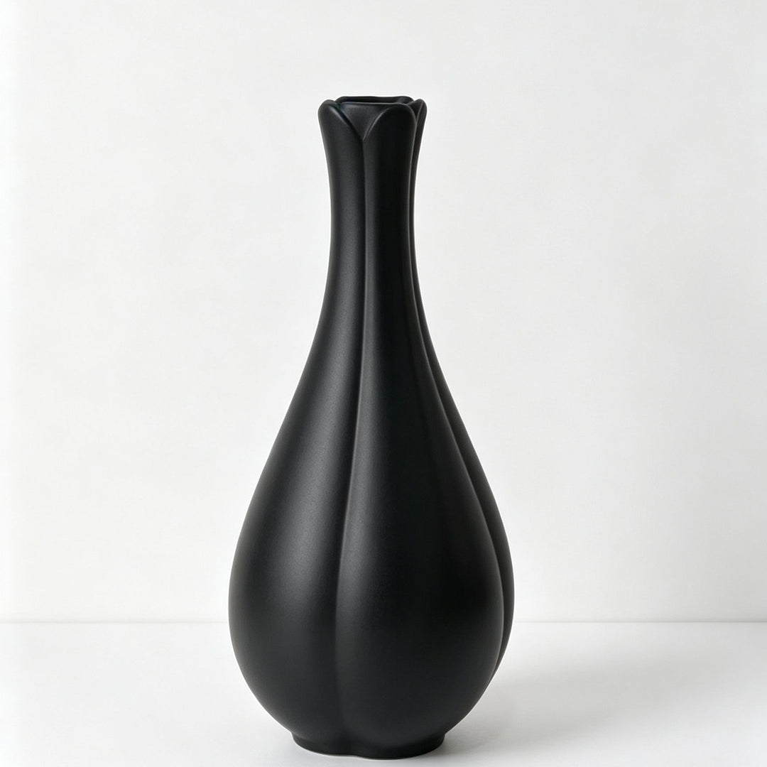 Modern Minimalist Decorative Flower Vase Stornfeild