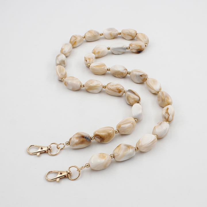 Elegant Beaded Eyewear Chain Stornfield
