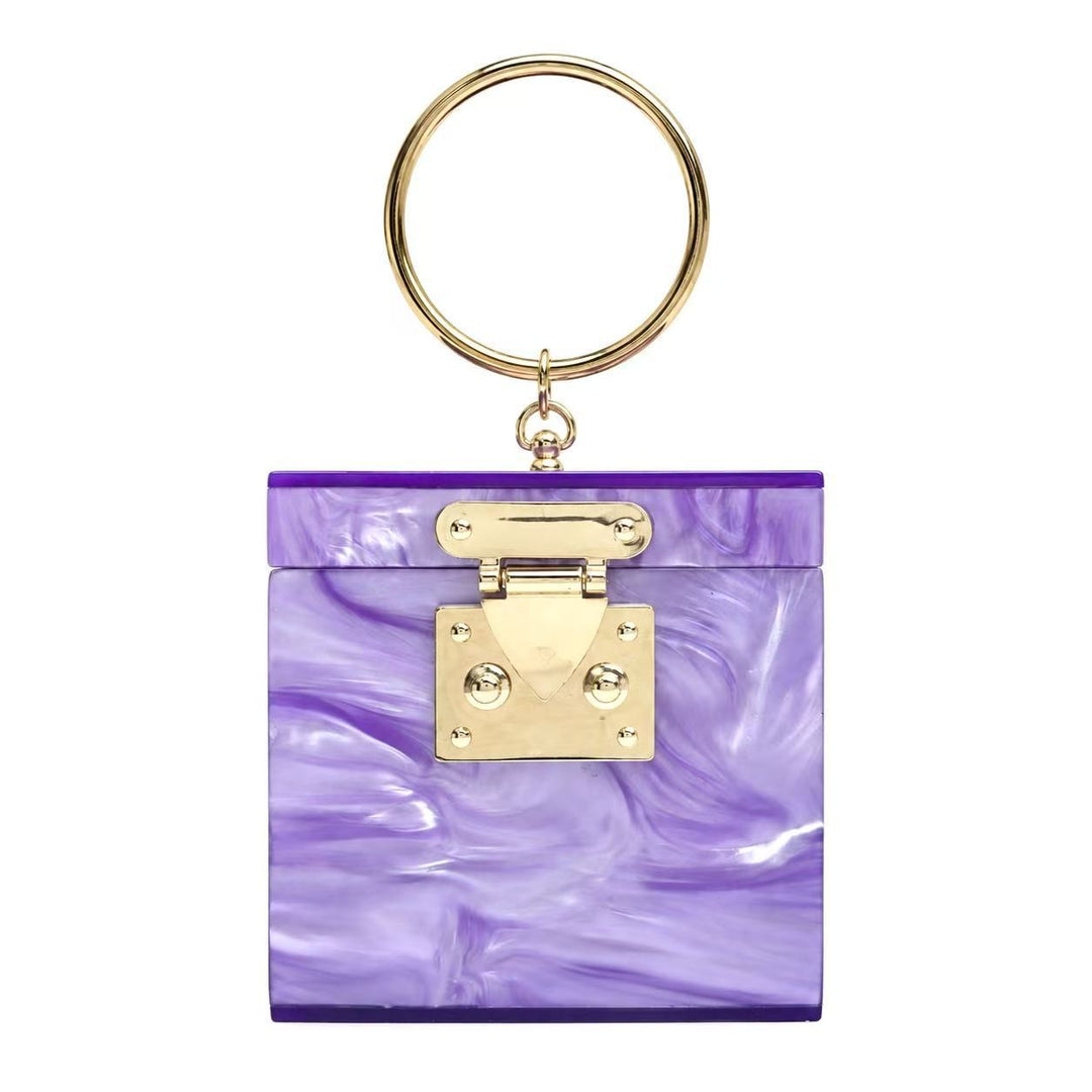 Artistic Box Clutch