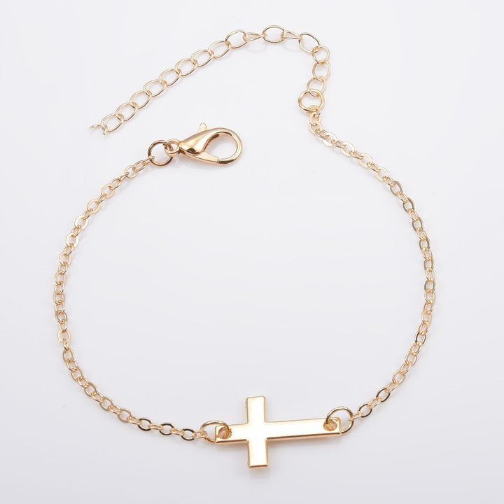 Minimalist Cross Charm Bracelet Stornfield