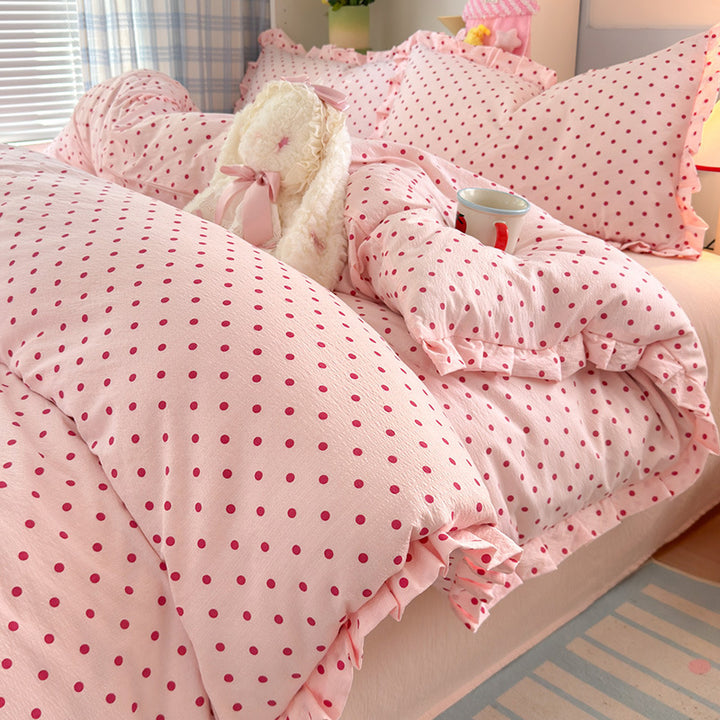 Charming Polka Dot Bedding Set