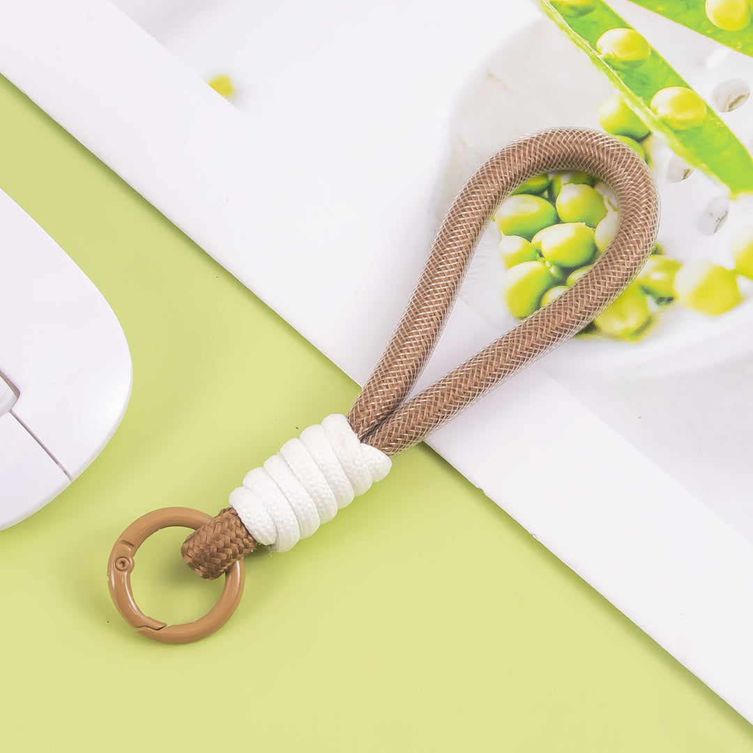 Versatile Paracord Keychain Holder Stornfield