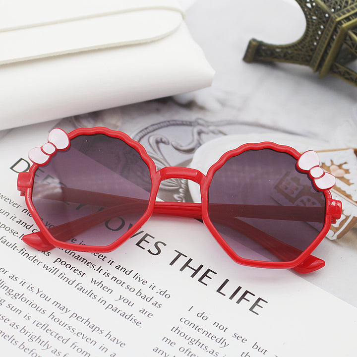 Women's playful sunglasses in creative design Stornfield