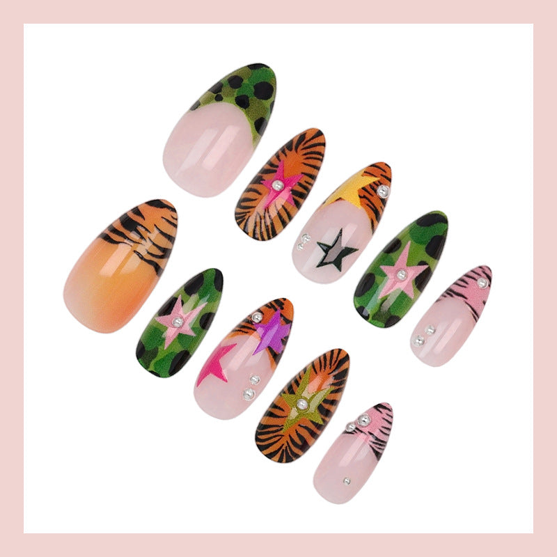 Creative Nail Art Set Stornfield