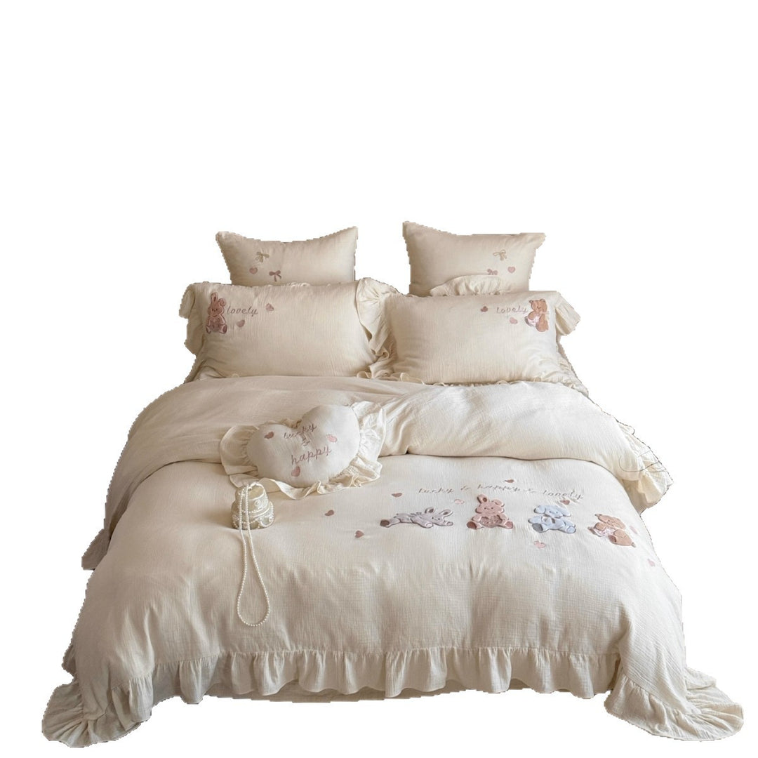 Ruffled Embroidered Cotton Duvet Cover Set with Appliqué Animals and Decorative Heart Cushion