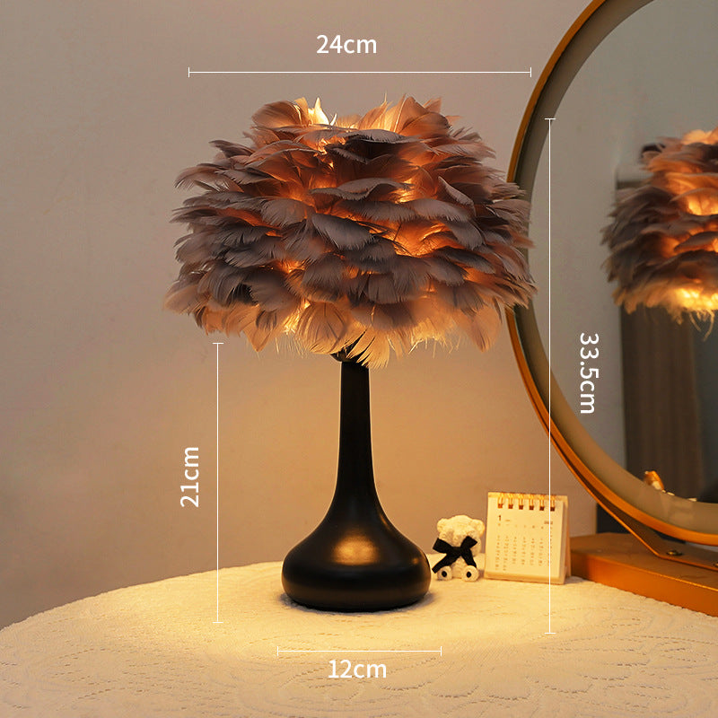 Feather-Style Illuminated Table Lamp
