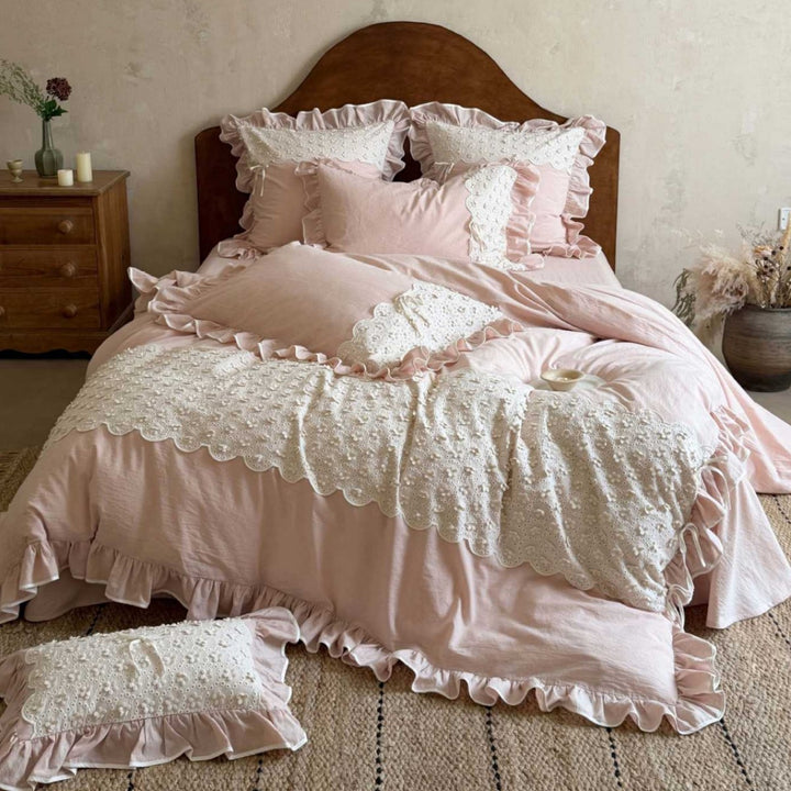 Embroidered Eyelet Ruffled Linen-Blend Duvet Cover Set with Decorative Pillow Shams