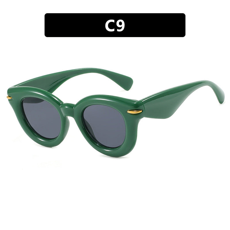 Women Cat-Eye Sunglasses with extravagant frame and protective UV protection Stornfield