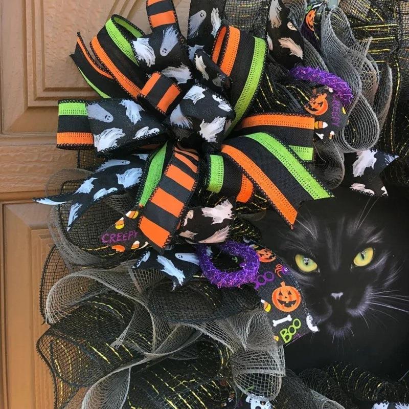 LED Illuminated Halloween Cat Wreath