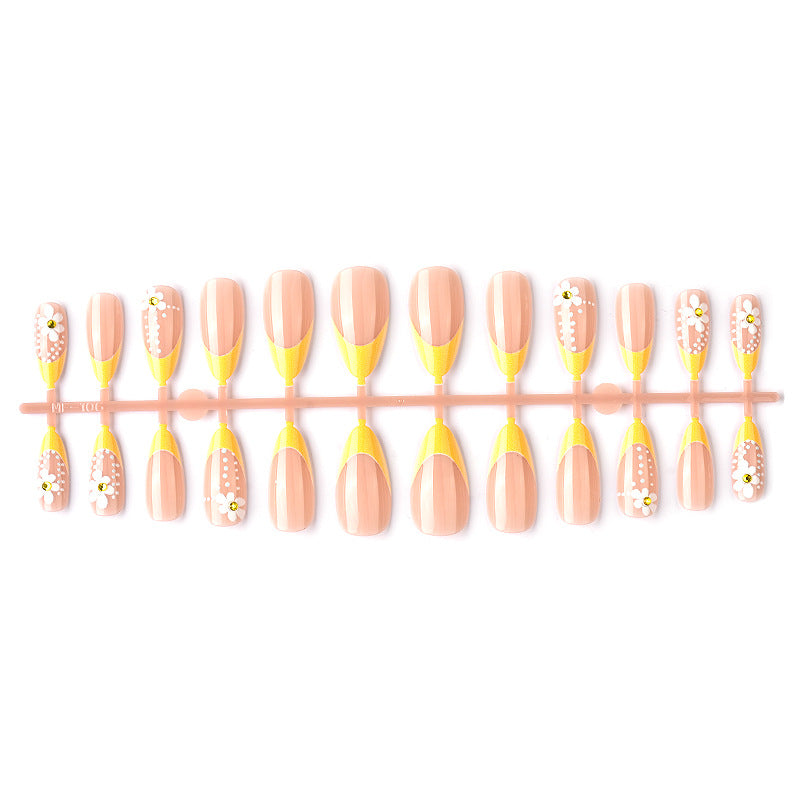 Artistic Floral Design Press-On Nail Art Set Stornfield