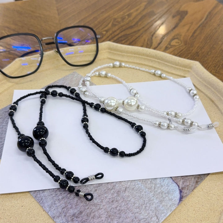 Chic Beaded Eyewear Holder Stornfield