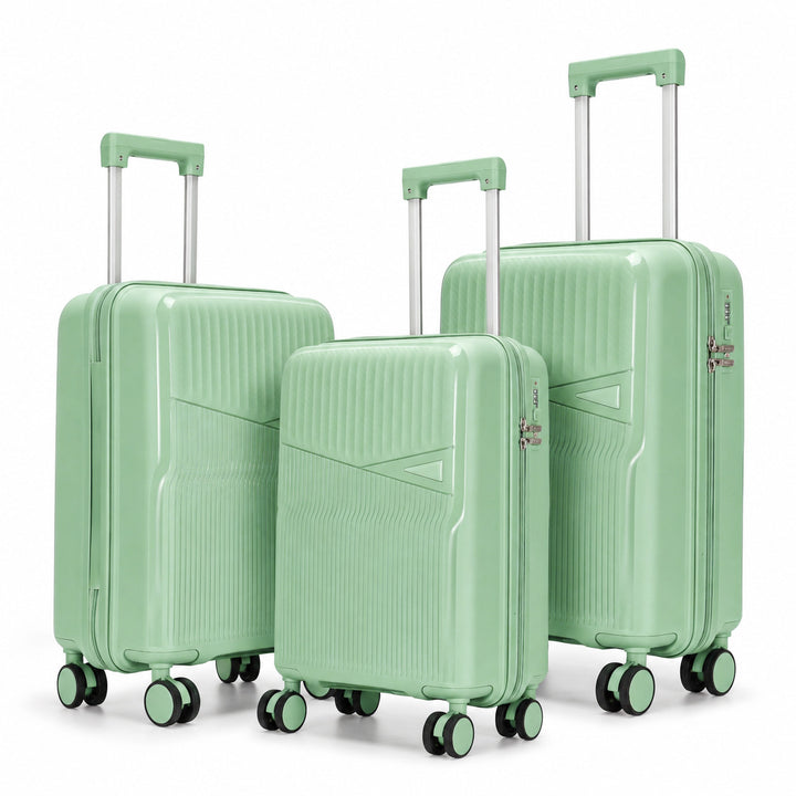 Hard Shell Spinner Luggage Set Stornfield