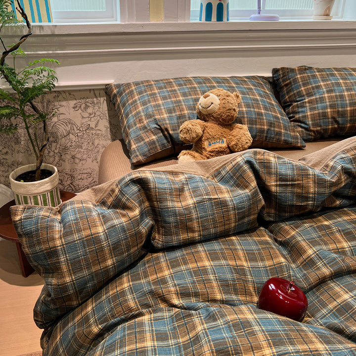 Cozy Plaid Cotton Bedding Set