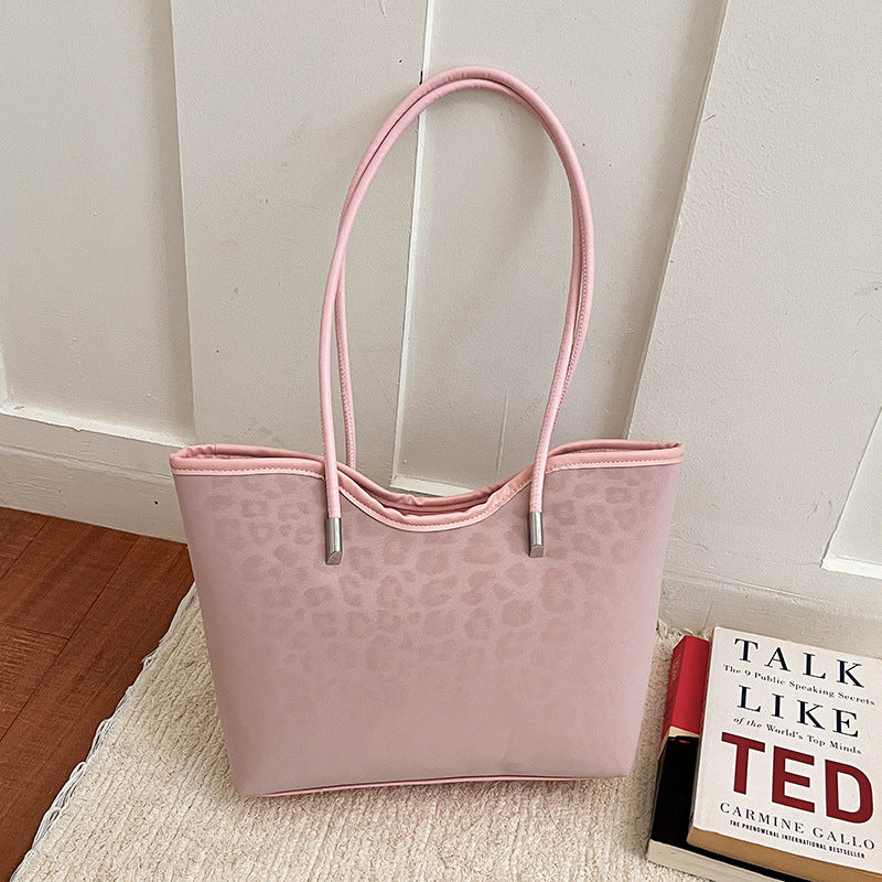 Stylish and Versatile Tote Bag
