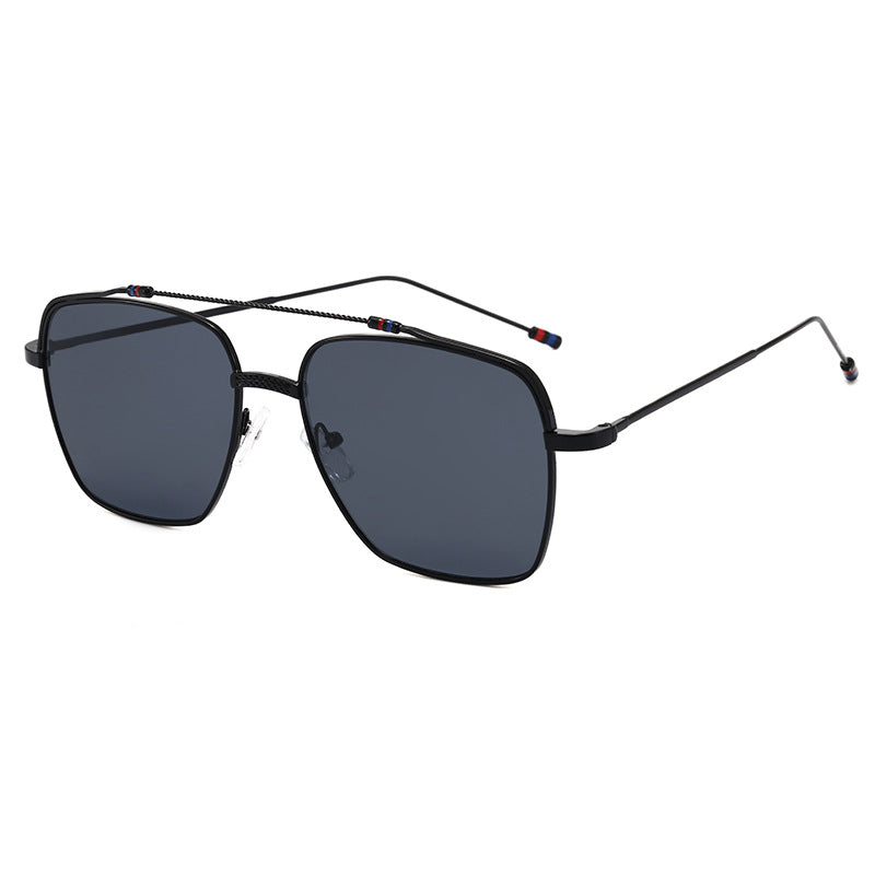 Ladies trendy curved glasses with narrow metal frame Stornfield