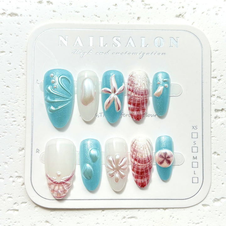 Coastal-Themed Press-On Nail Set