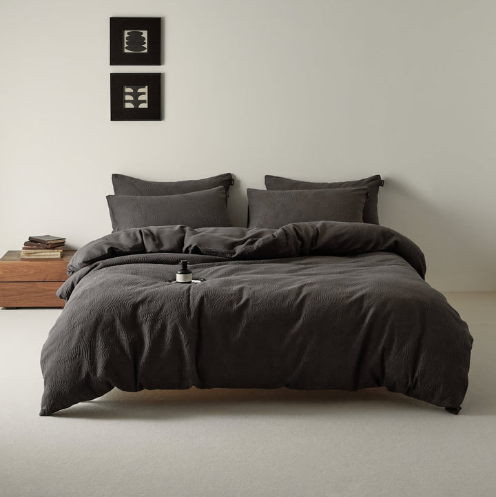 Textured Wavy-Quilted Cotton-Look Duvet Cover and Pillowcase Set