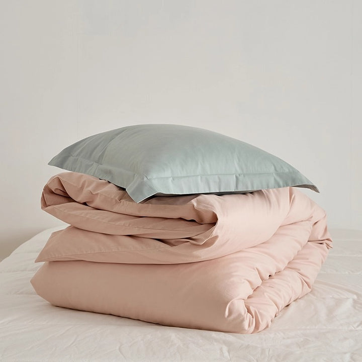 Premium Cotton-Sateen Reversible Duvet Cover and Envelope Pillowcase Set