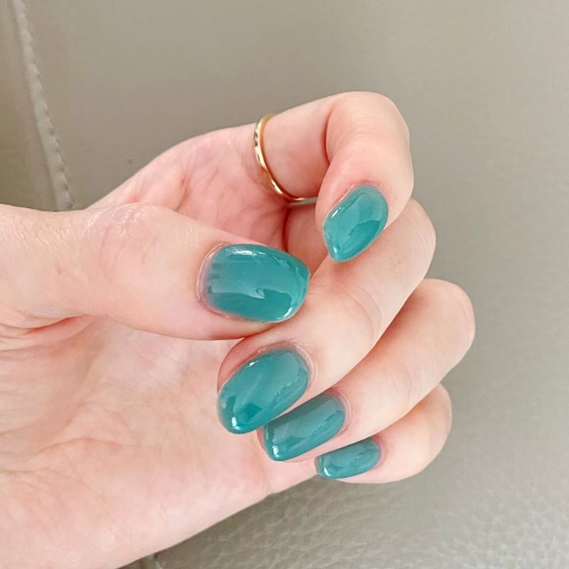 Artistic Cat-Themed Press-On Nail Art Set Stornfield