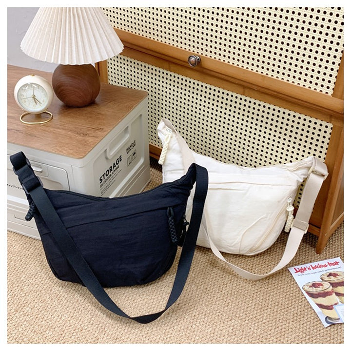 Comfortable shoulder bag with practical compartments Stornfield
