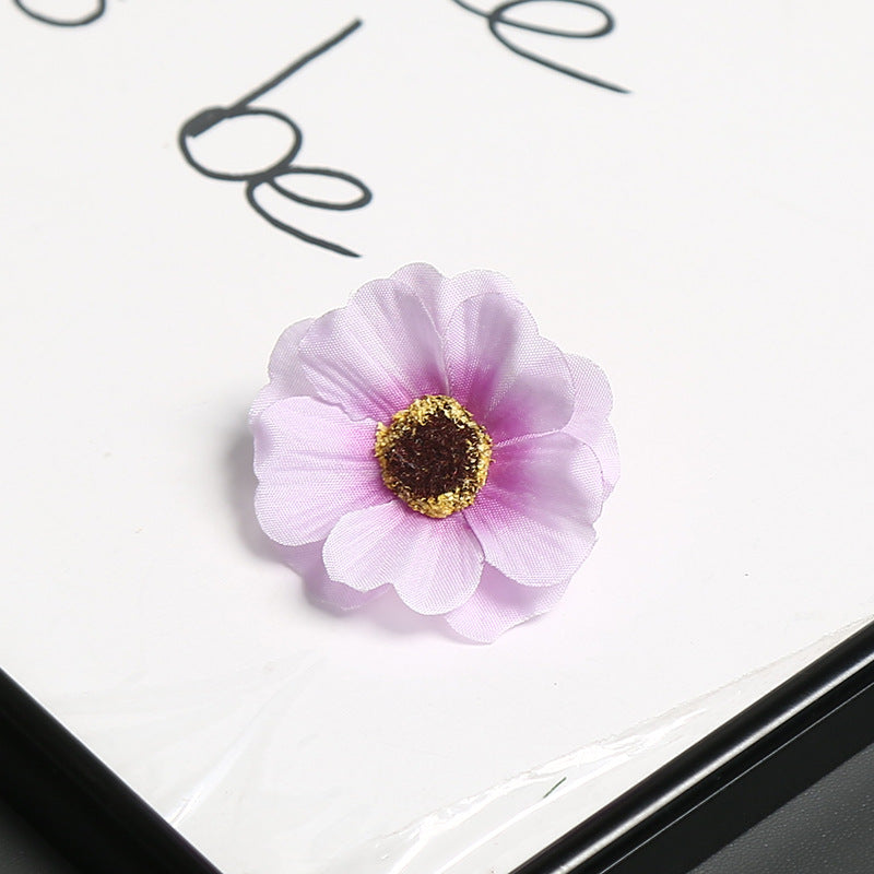 Decorative Floral Brooch for Decorative Wear