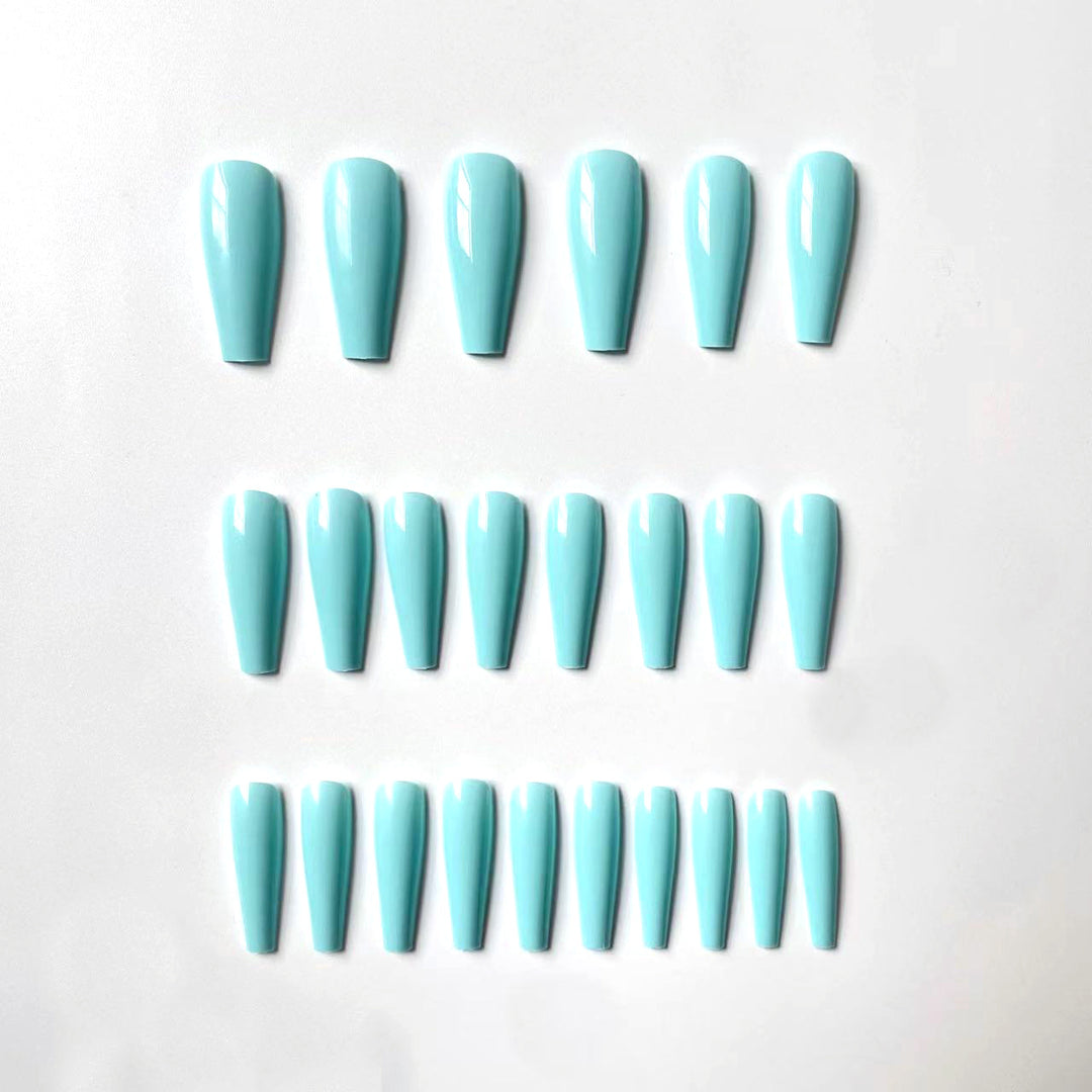 Acrylic Nail Set in Elegant Stiletto Design Stornfield