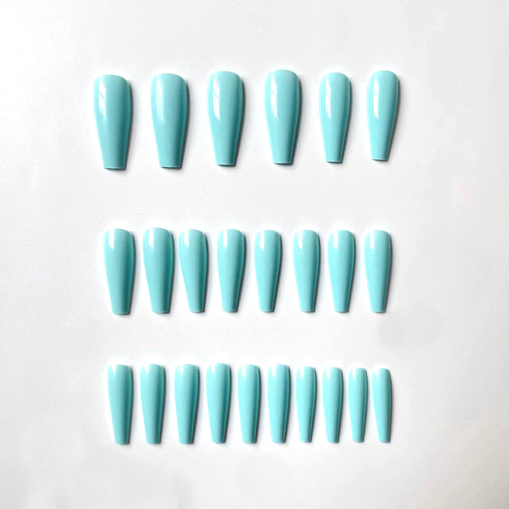 Acrylic Nail Set in Elegant Stiletto Design Stornfield