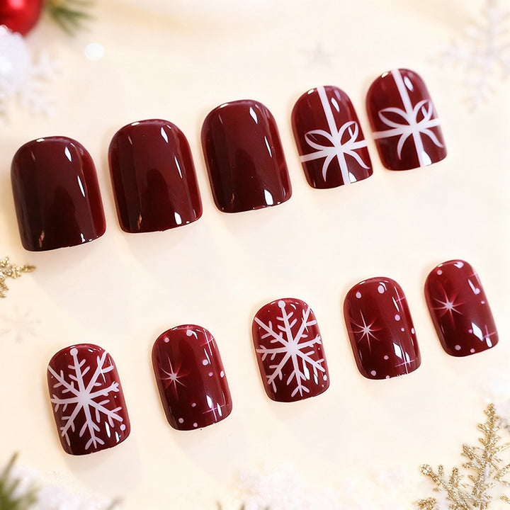Festive Winter Nail Art Stornfield