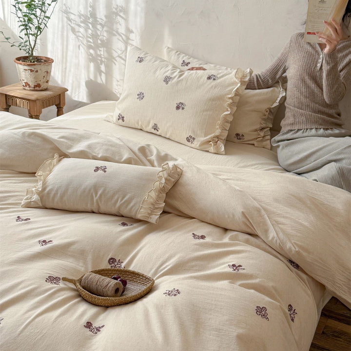Botanical Embroidered Ruffled Cotton-Linen Duvet Cover Set with Frilled Pillow Shams