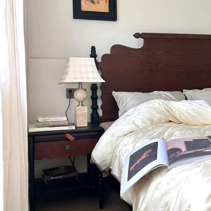 Elegant Decorative Table Lamp