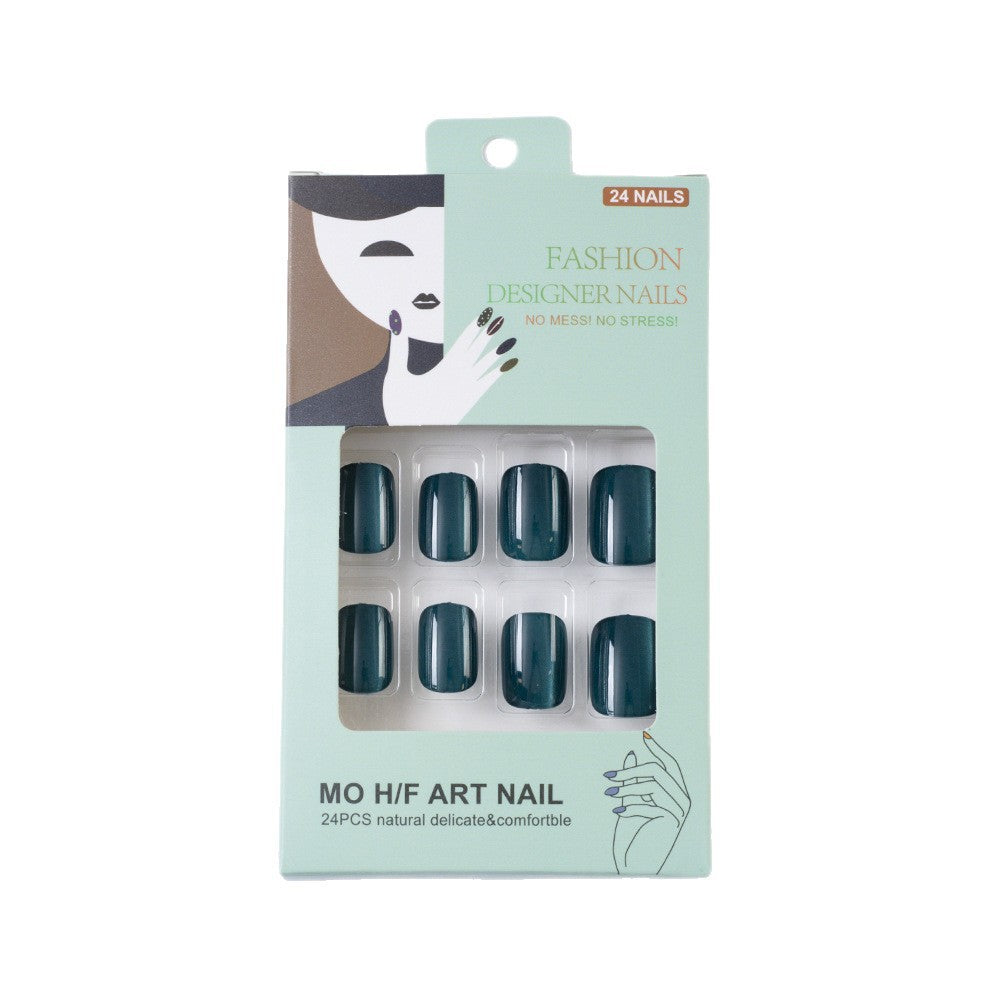 Artificial nails in elegant ombre design Stornfield