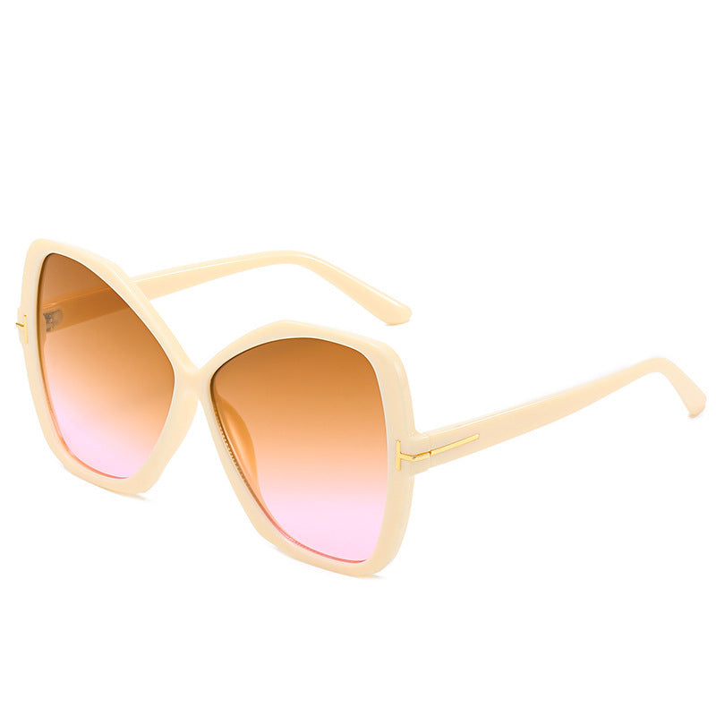 Fashionably Oversized Geometric Sunglasses Stornfield
