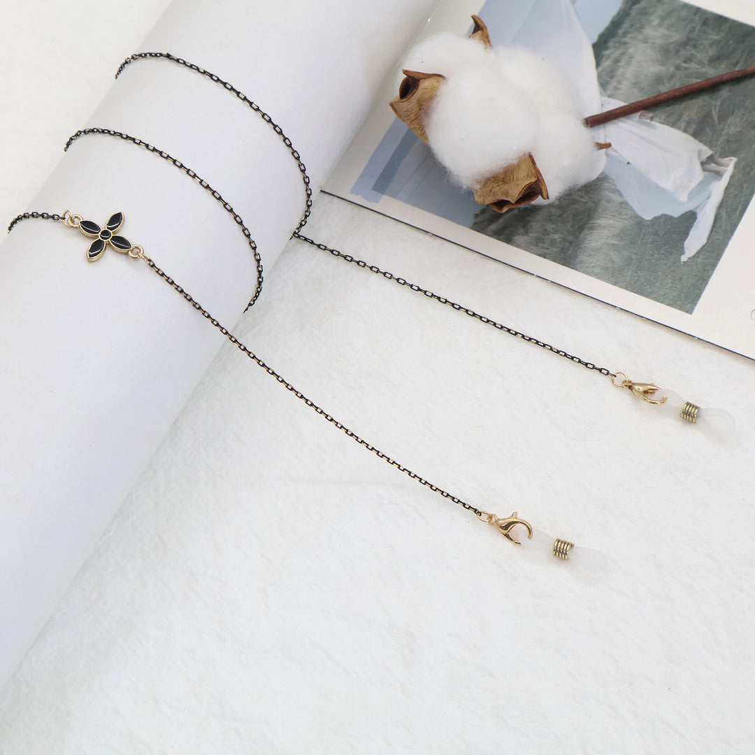 Beaded Eyewear Retainer Chain Stornfield