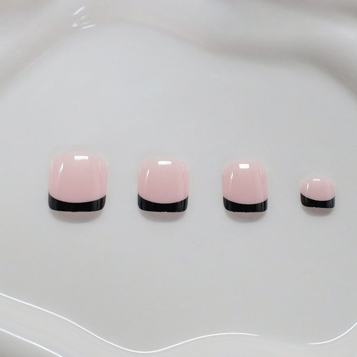 Chic French Tip Nail Art Stornfield