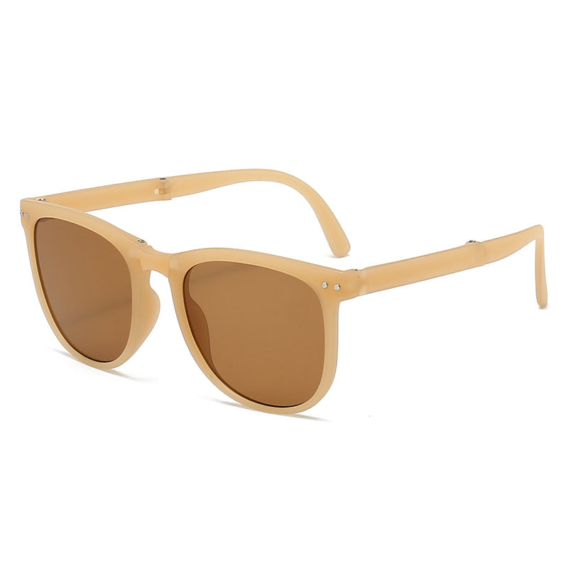 Ladies trendy sunglasses with multifaceted frame Stornfield