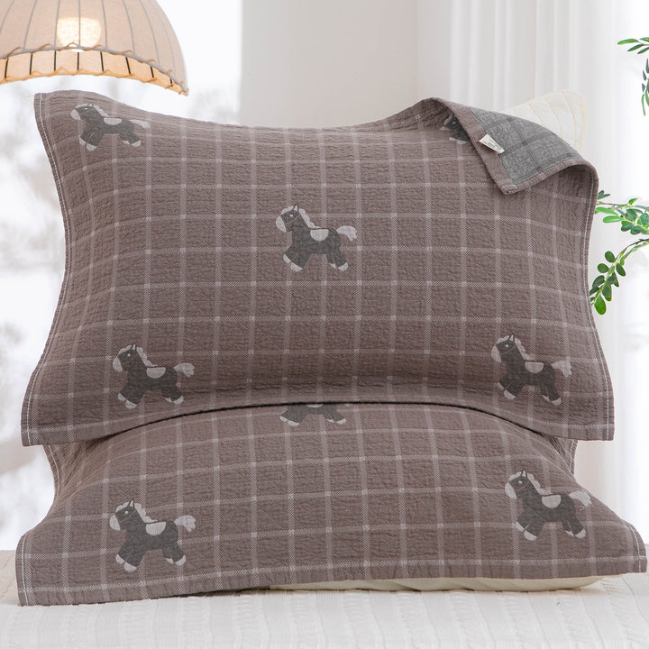 Ladies pillowcase with playful horse motif Stornfield