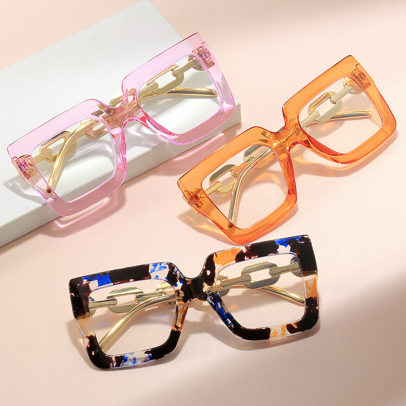 Bold Fashion-Forward Square Sunglasses Stornfield