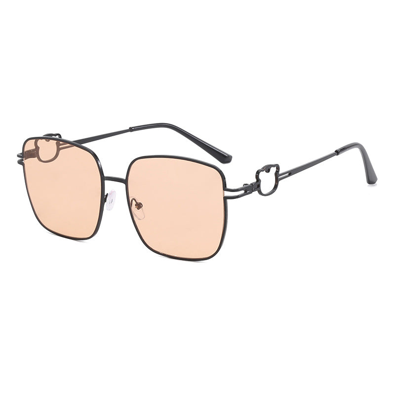 Women’s fashionable square glasses with unique accents Stornfield