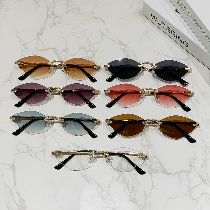 Women's Cat-Eye Sunglasses in Modern Elegance Style Stornfield