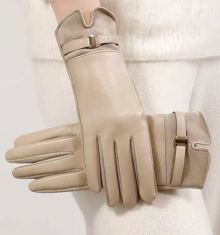 Luxurious Leather Touchscreen Gloves Stornfield