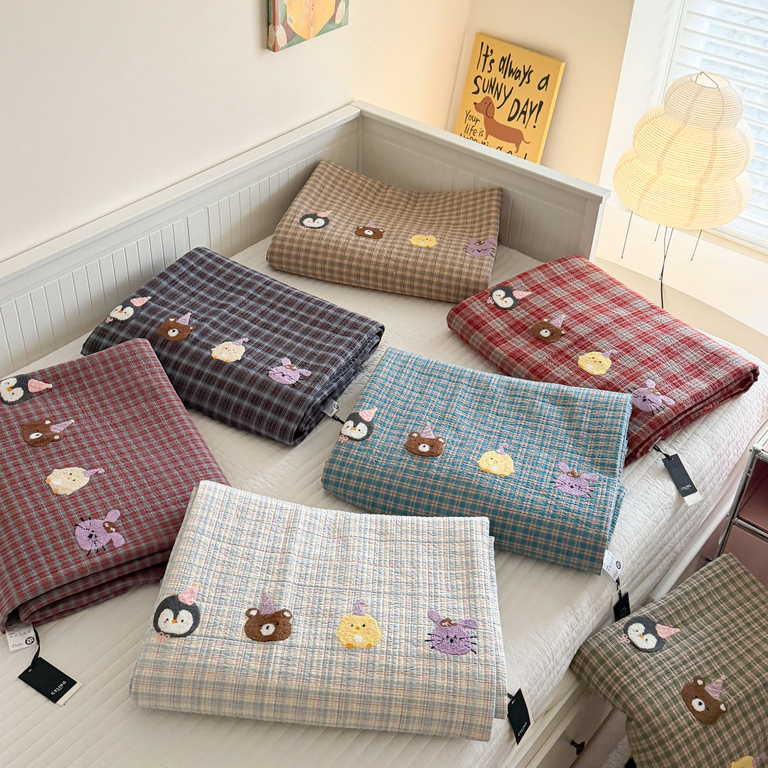 Quilted Plaid Cotton Mattress Cover and Comforter Set with Embroidered Animal Appliqué