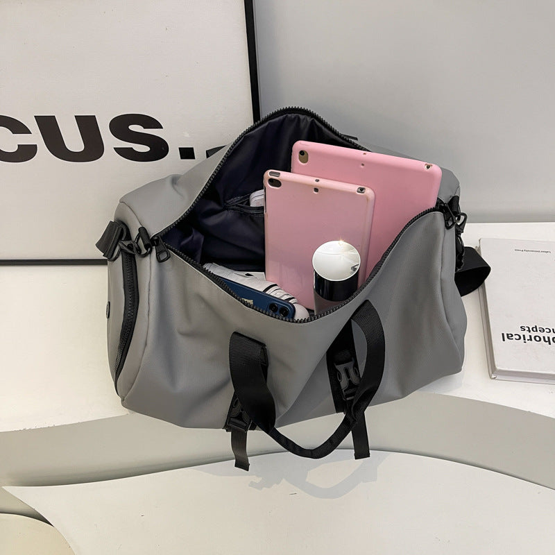 Robust Travel Bag With Multifunctional Strap Stornfield